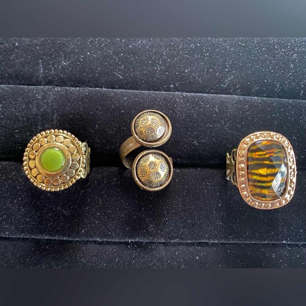 Gold tone rings